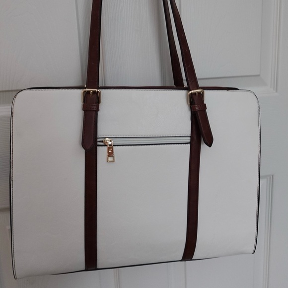 Chic White and Brown Women's Laptop Bag - Picture 5 of 8